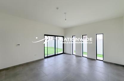 Villa - 4 - 5 for sale in Fay Al Reeman II - Al Shamkha - Abu Dhabi