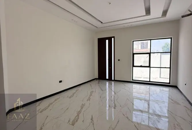 155512245 - Property Image 3