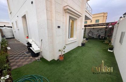 Villa - 3 Bedrooms - 5 Bathrooms for rent in Al Yasmeen 1 - Al Yasmeen - Ajman