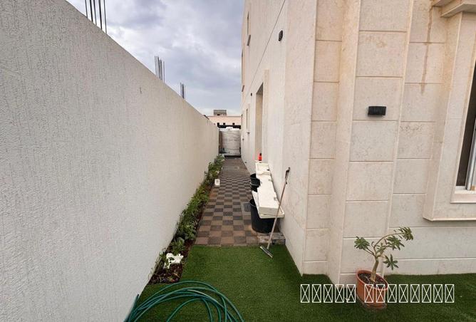 76166315 - Property Image 3