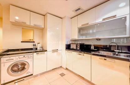 Apartment - 1 - 2 for rent in Bonnington Tower - JLT Cluster J - Jumeirah Lake Towers - Dubai
