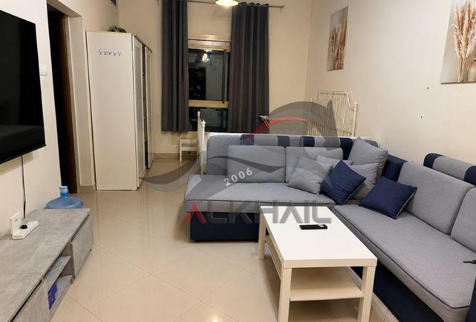 98239589 - Property Main Image
