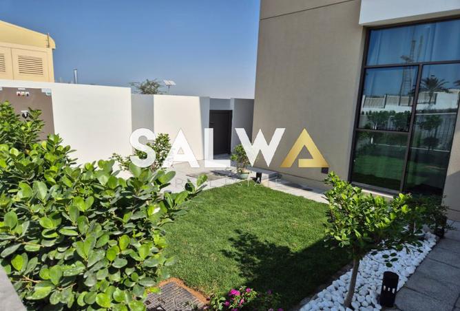 2PKMjbsA2U4 - الصورة الرئيسية للعقار