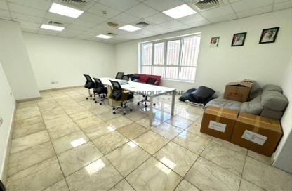 Office Space - Studio - 1 Bathroom for rent in Al Shaikh Building 5 - Al Khabaisi - Deira - Dubai Office Space - Studio - 1 Bathroom for rent in Al Shaikh Building 5 - Al Khabaisi - Deira - Dubai