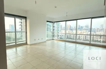 شقة - غرفة نوم - 2 حمامات للايجار في تفريعة القنال 1 - أبراج الجولف - مدينة دبي الرياضية - دبي