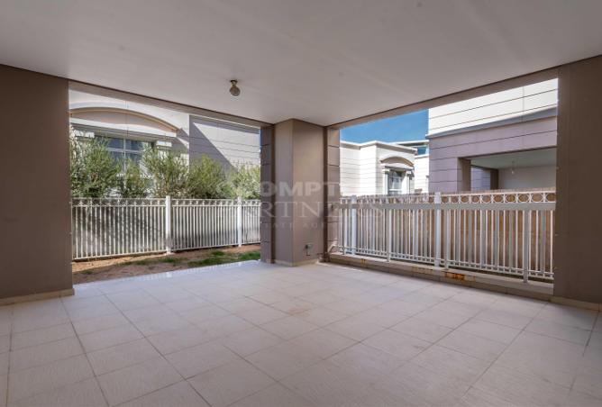 56124973 - Property Image 2