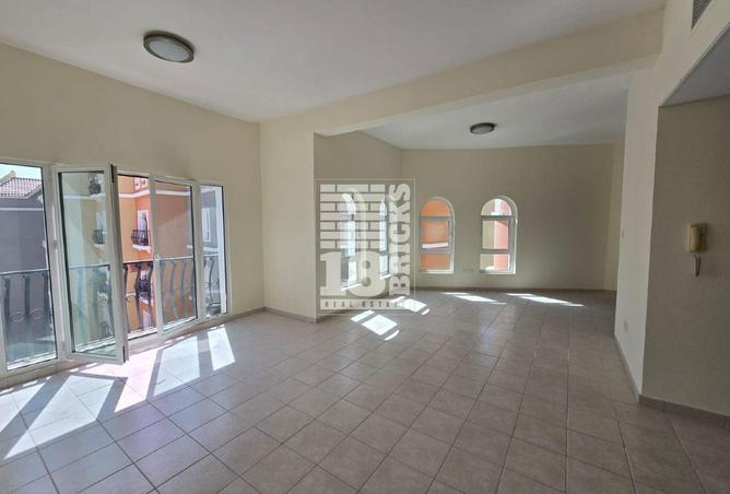 56552865 - صورة العقار 2