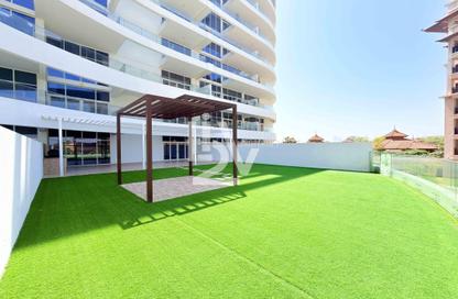 Apartment - 1 Bedroom - 2 Bathrooms for rent in Azizi Mina - The Crescent - Palm Jumeirah - Dubai