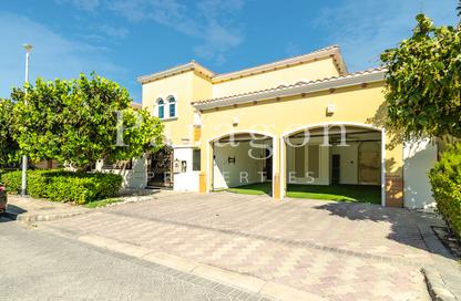Villa - 4 Bedrooms - 5 Bathrooms for rent in District 3 - Jumeirah Park - Dubai