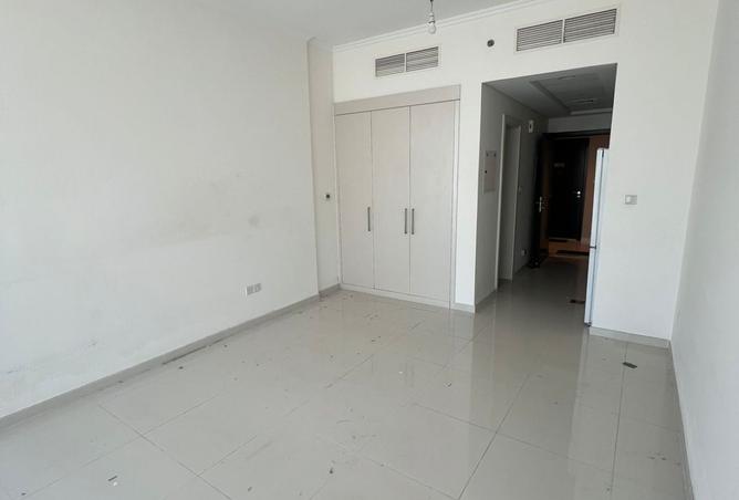 126119606 - Property Image 2