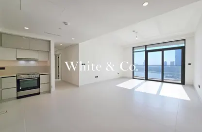 Apartment - 2 Bedrooms - 2 Bathrooms for rent in Marina Vista Tower 2 - Marina Vista - Emaar Beachfront - Dubai Harbour - Dubai