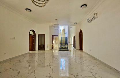 Villa - 5 Bedrooms - 7 Bathrooms for rent in Al Manara - Dubai