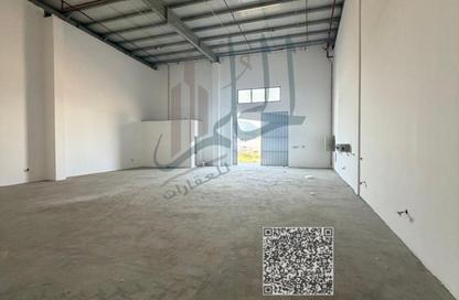 Factory - Studio - 2 Bathrooms for rent in Umm Al Thuoob - Umm Al Quwain
