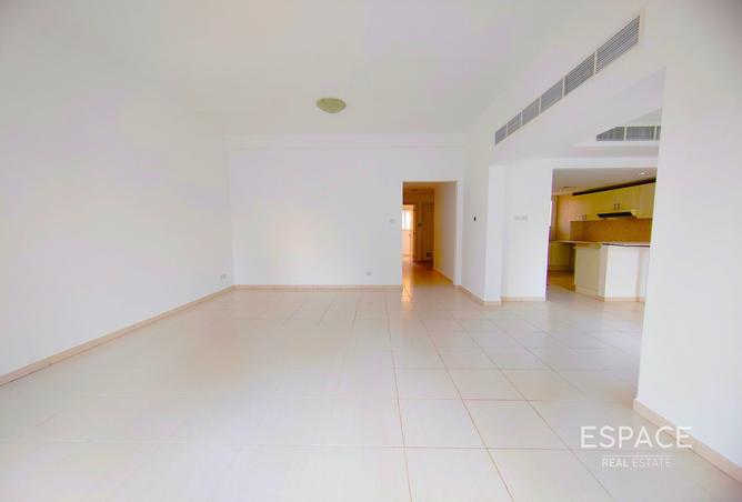 137868223 - Property Image 3
