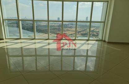 Apartment - 2 - 3 for rent in RAK Tower - Marina Square - Al Reem Island - Abu Dhabi