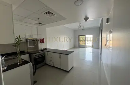 شقة - غرفة نوم - 2 حمامات للبيع في جي 24 - منطقة 11 - قرية جميرا الدائرية - دبي