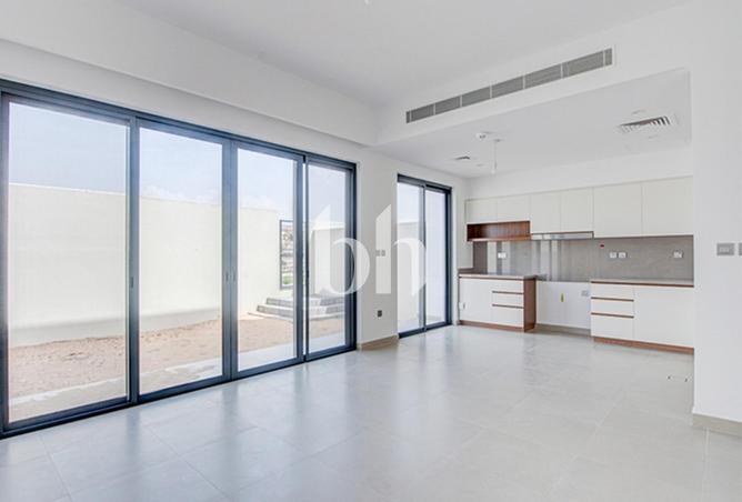 56938026 - صورة العقار 2