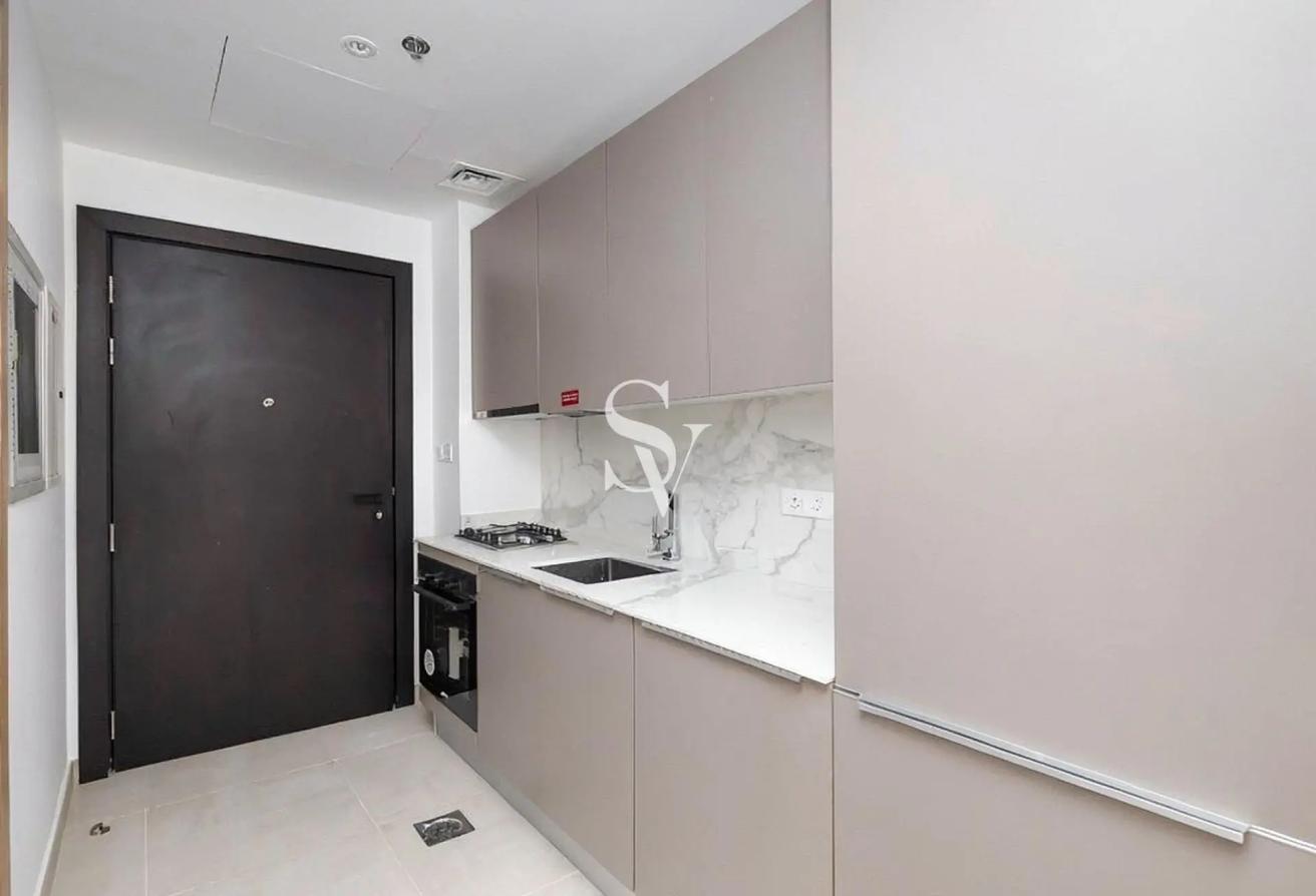 Bright and Spacious | Community View |Barsha South photo 13