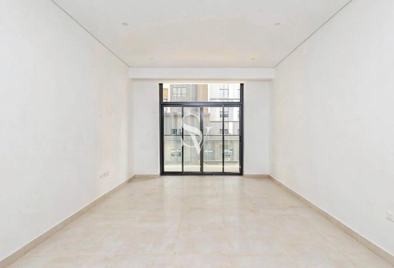 Bright and Spacious | Community View |Barsha South photo 11