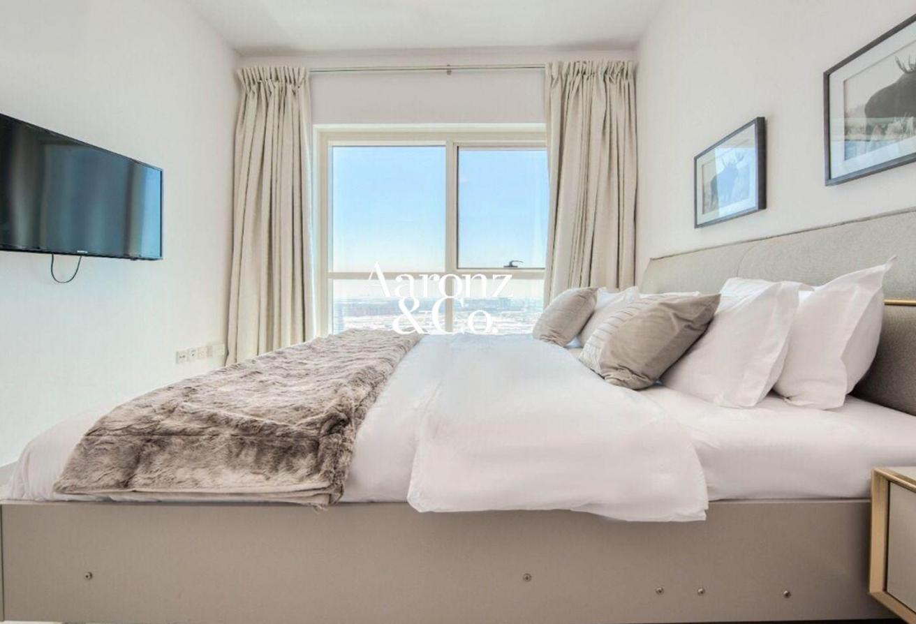High Floor | Fully Furnished | Vacant on 20th Nov. photo 7