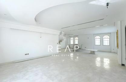 Villa - 5 Bedrooms - 7 Bathrooms for rent in Legacy Large - Legacy - Jumeirah Park - Dubai