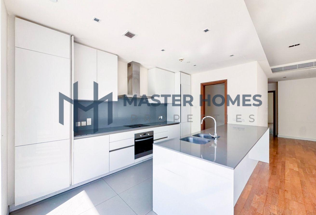 Bright 3 Bed+M | Arena and Garden Views | Vacant photo 3