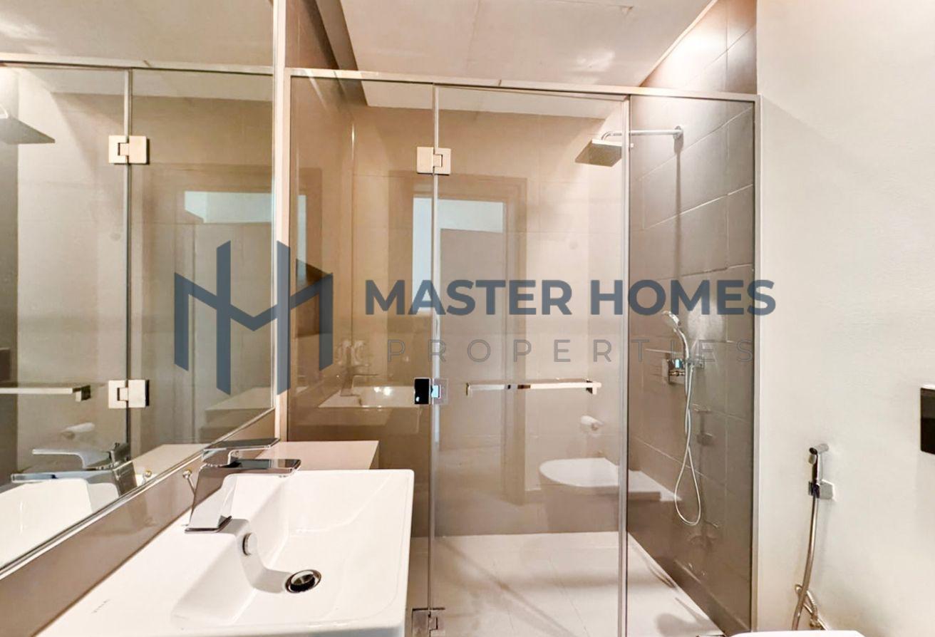 Bright 3 Bed+M | Arena and Garden Views | Vacant photo 23