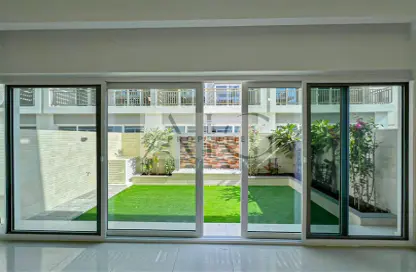 تاون هاوس - 3 غرف نوم - 4 حمامات للايجار في كاميليا - داماك هيلز 2 - دبي