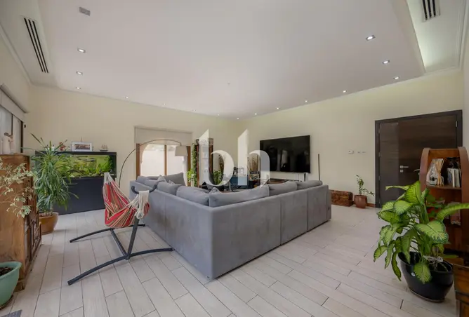 156254646 - Property Image 3