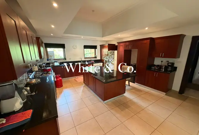 156921000 - Property Image 3