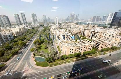 Office Space - Studio - 1 Bathroom for rent in Damac Executive Heights - Barsha Heights (Tecom) - Dubai