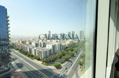 Office Space - Studio - 1 Bathroom for rent in Damac Executive Heights - Barsha Heights (Tecom) - Dubai
