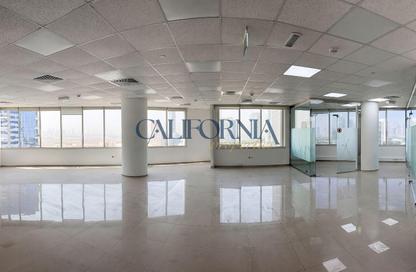 Office Space - Studio - 1 Bathroom for rent in Damac Executive Heights - Barsha Heights (Tecom) - Dubai