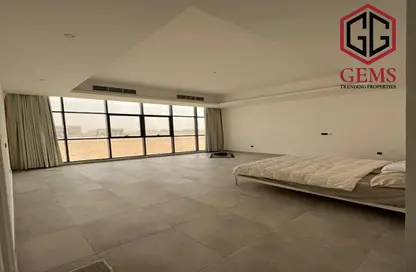 Villa - 6 Bedrooms - 7 Bathrooms for rent in Al Aweer 1 - Al Aweer - Dubai