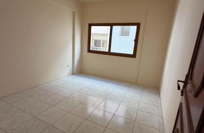 Apartment - 2 Bedrooms - 1 Bathroom for rent in Al Butina 9 Building - Al Butina - Sharjah