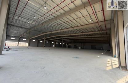 Show Room - Studio - 3 Bathrooms for rent in Umm Dir - Umm Al Quwain