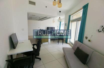 Apartment - 1 Bedroom - 2 Bathrooms for rent in The Lofts East - The Lofts - Downtown Dubai - Dubai