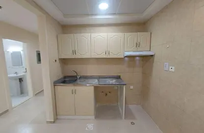 شقة - غرفة نوم - 1 حمام للايجار في الورقاء 1 - الورقاء - دبي