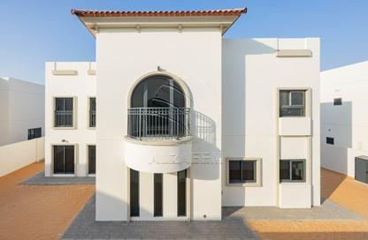 Villa - 5 - 6 for rent in Fay Alreeman - Al Shamkha - Abu Dhabi