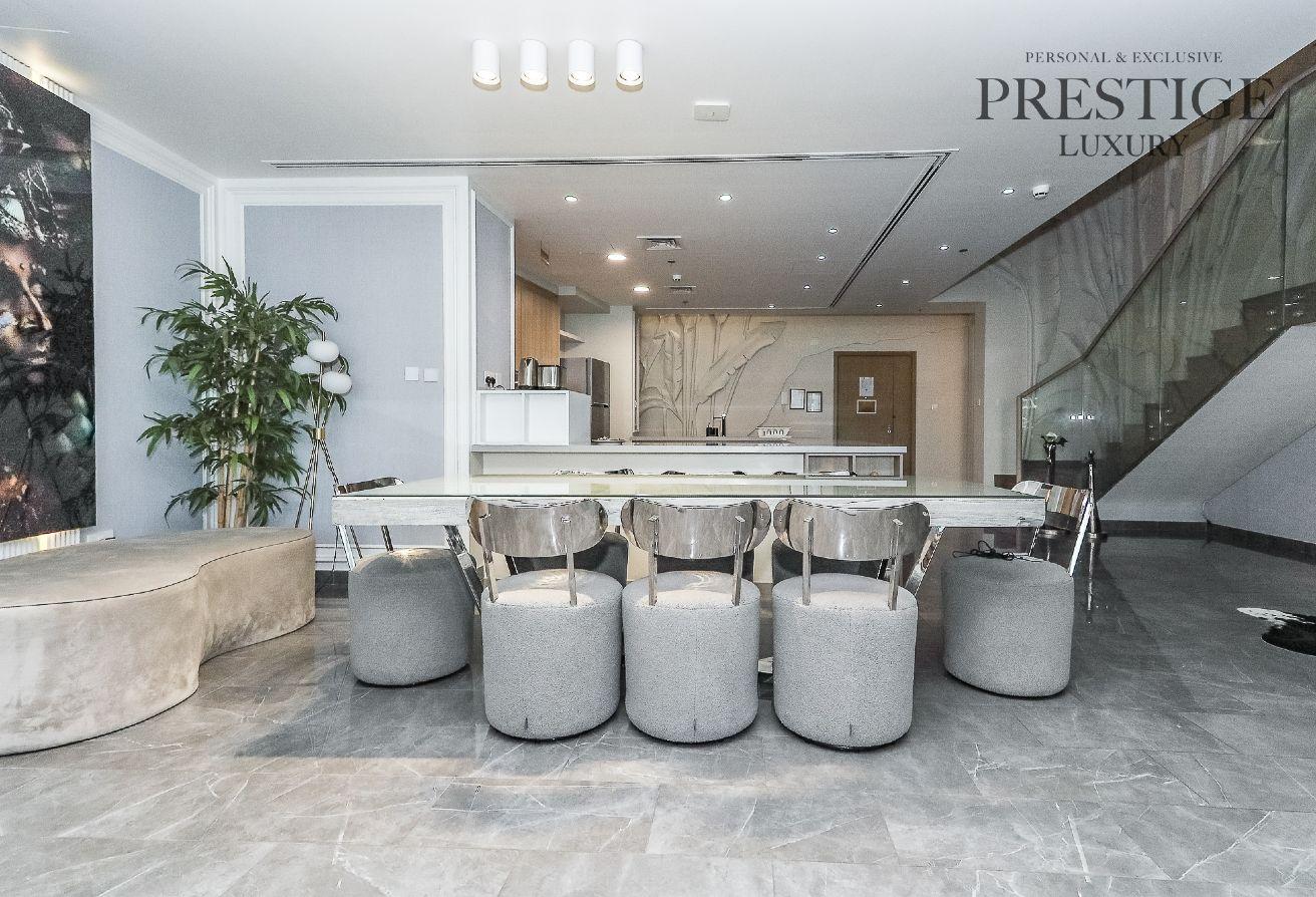 2 Story Unit | Furnished | Marina View photo 7