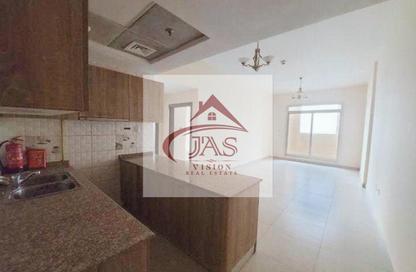 Apartment - 2 Bedrooms - 3 Bathrooms for rent in Al Falak Residence - Dubai Silicon Oasis - Dubai