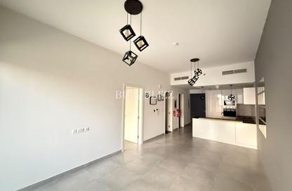 Apartment - 1 - 2 for rent in Lucky 1 Residence - District 13 - Jumeirah Village Circle - Dubai
