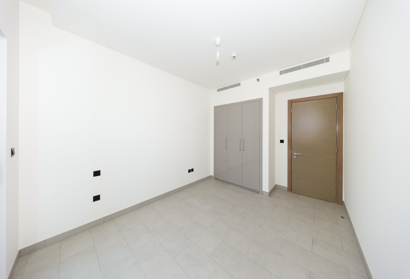 1 bedroom apartment in Sobha Hartland Waves, Mohammed Bin Rashid City: 9