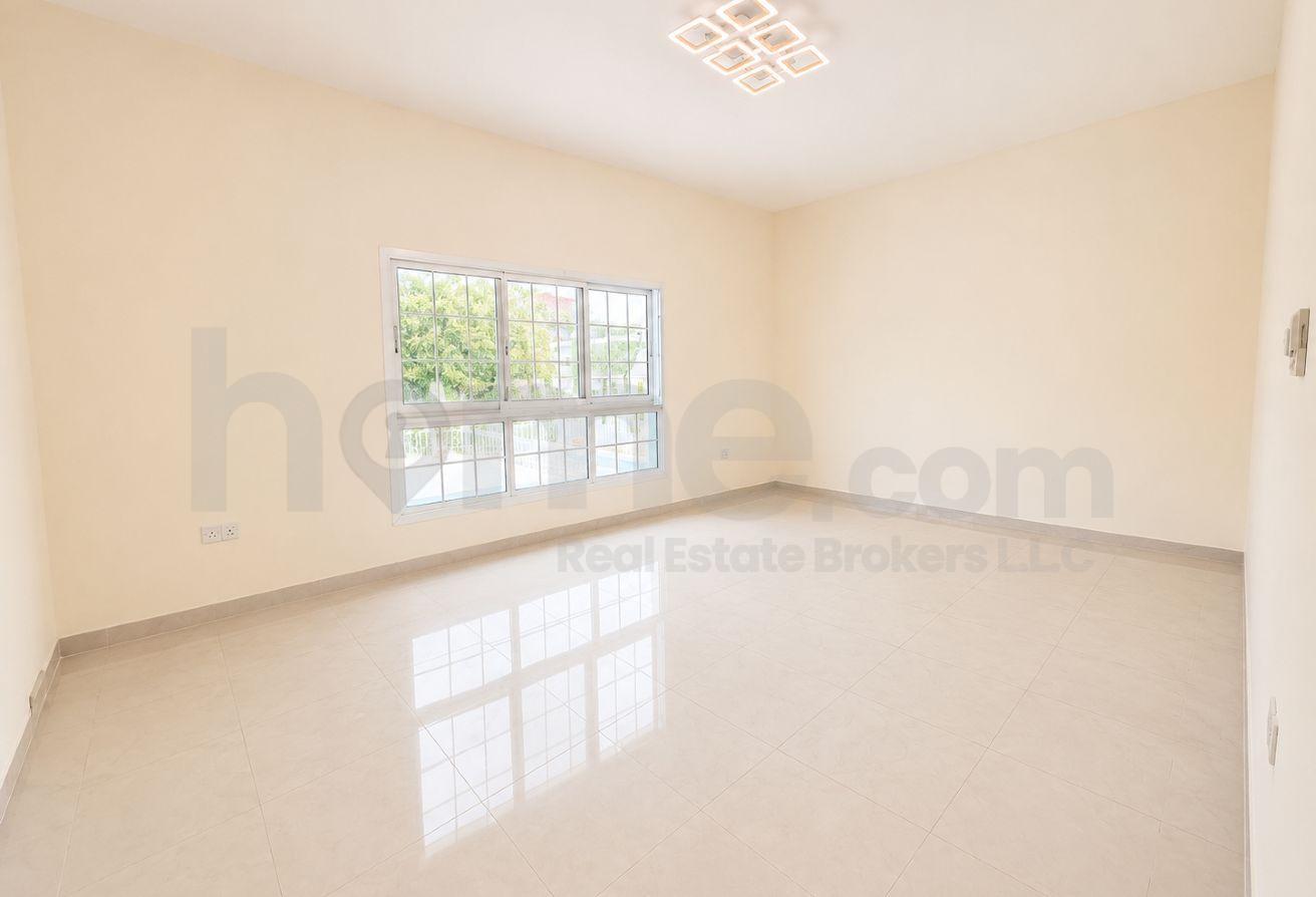 Ready to Move In | Huge Villa with swimming pool photo 19