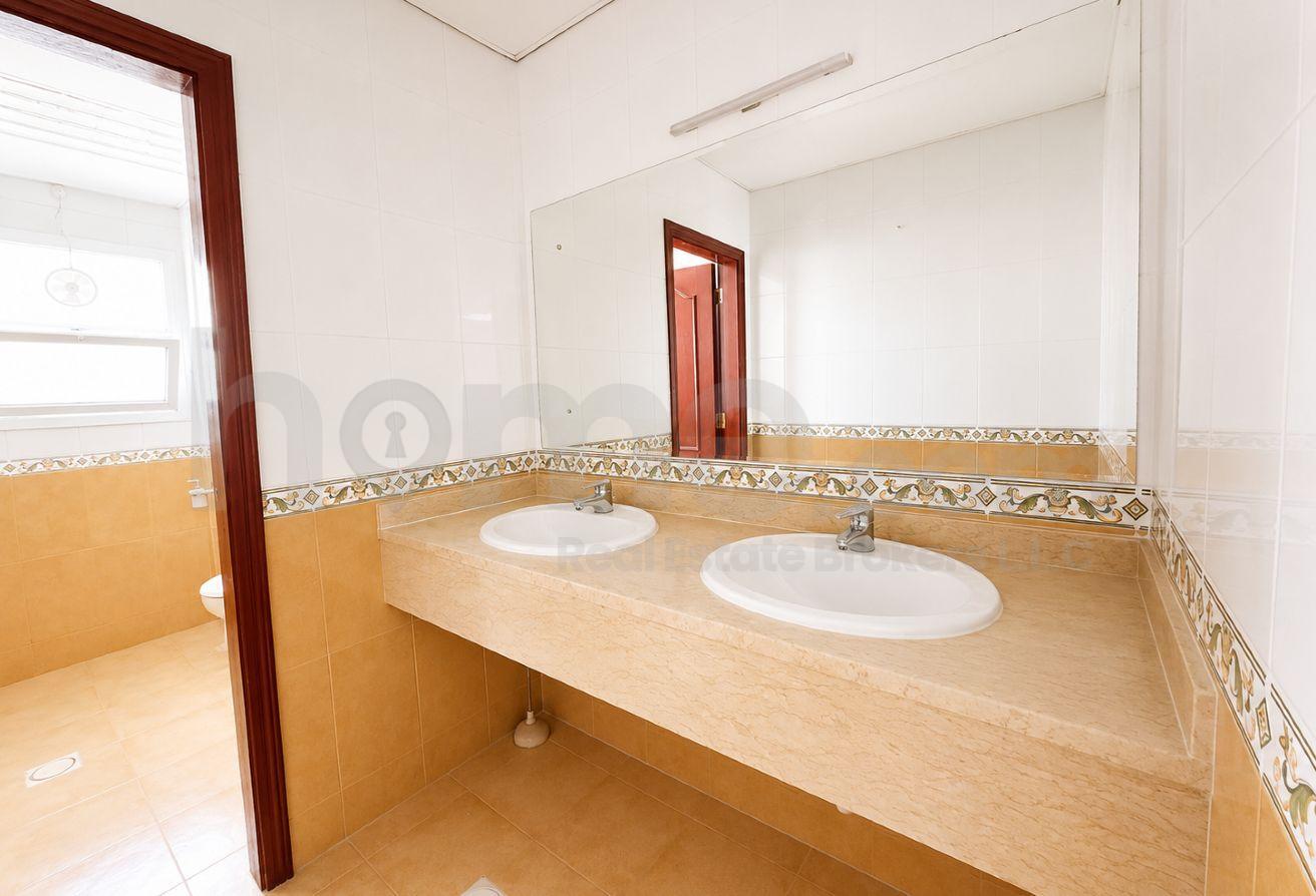 Ready to Move In | Huge Villa with swimming pool photo 21