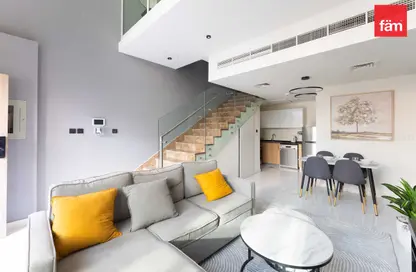 تاون هاوس - غرفة نوم - 2 حمامات للايجار في روكان 3 - روكان - دبي لاند - دبي