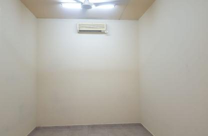 Labor Camp - Studio - 7+ Bathrooms for rent in Jebel Ali Industrial 1 - Jebel Ali Industrial - Jebel Ali - Dubai