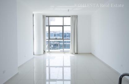 Apartment - 2 - 3 for rent in Golf Promenade 4A - Golf Promenade 4 - Golf Town - Damac Hills - Dubai