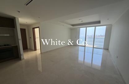 Apartment - 1 - 1 for rent in Palace Beach Residence Tower 1 - Palace Beach Residence - Emaar Beachfront - Dubai Harbour - Dubai
