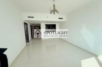 Apartment - 1 - 2 for rent in Majestic Tower - Al Abraj street - Business Bay - Dubai Apartment - 1 - 2 for rent in Majestic Tower - Al Abraj street - Business Bay - Dubai